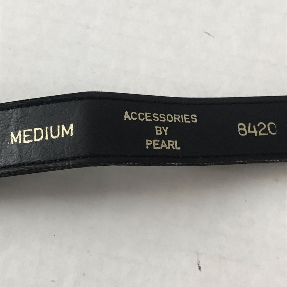 Bow Belt Black Cute Shiny Vinyl Statement Size 28 Accessories by Pearl - Picture 5 of 14
